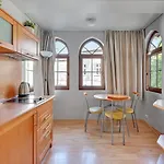 Zacisze & By Renters Διαμέρισμα *