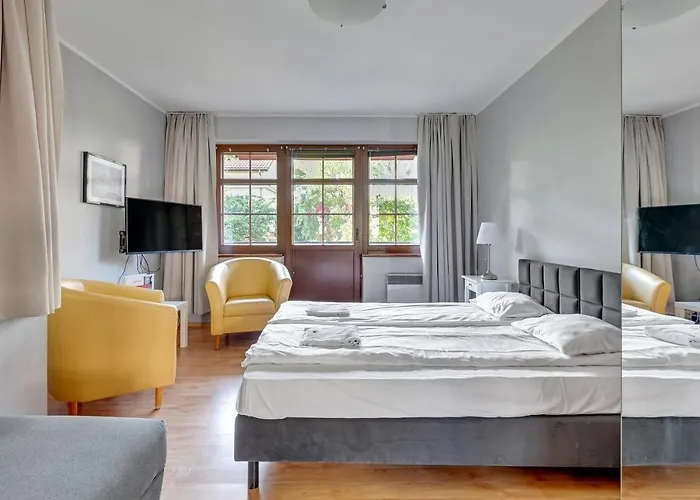 Zacisze & By Renters * ソポト