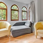 Zacisze & By Renters Apartament *