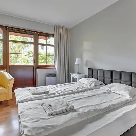 Zacisze & By Renters Appartamento