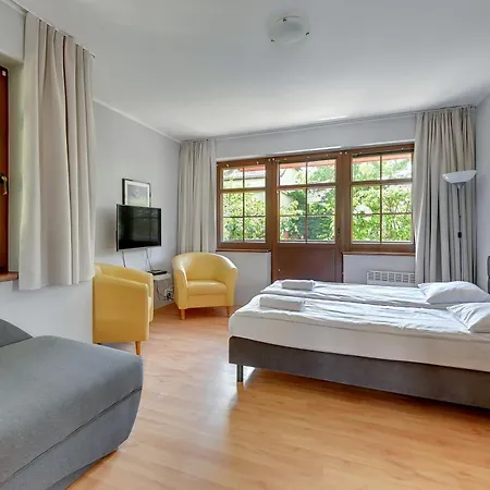 Zacisze & By Renters Appartement *