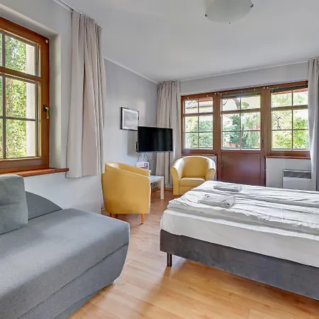 Zacisze & By Renters Appartement *